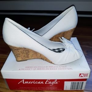 American Eagle Wedged Shoes
